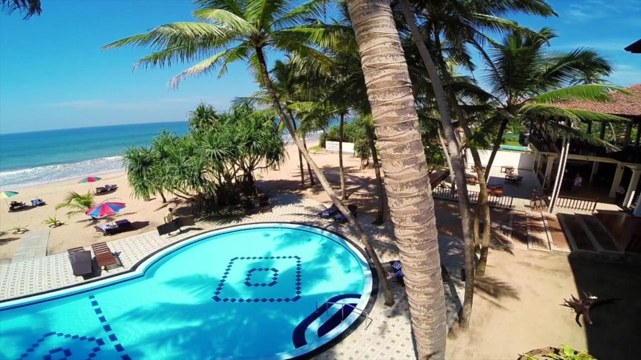 בנטוטה Whispering Palms Hotel מראה חיצוני תמונה