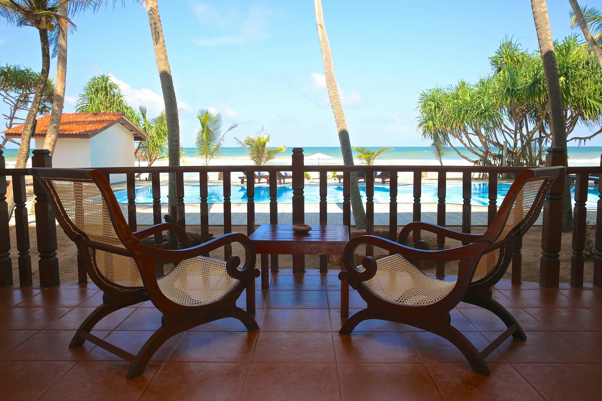 בנטוטה Whispering Palms Hotel מראה חיצוני תמונה